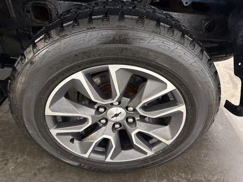 Used 2022 Chevrolet Silverado 1500 RST w/ Convenience Package II image 8