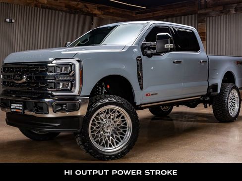 Used 2026 Ford F250 King Ranch w/ Chrome Package image 5