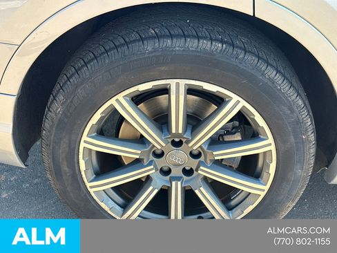 Used 2017 Audi Q7 3.0T Premium Plus image 20