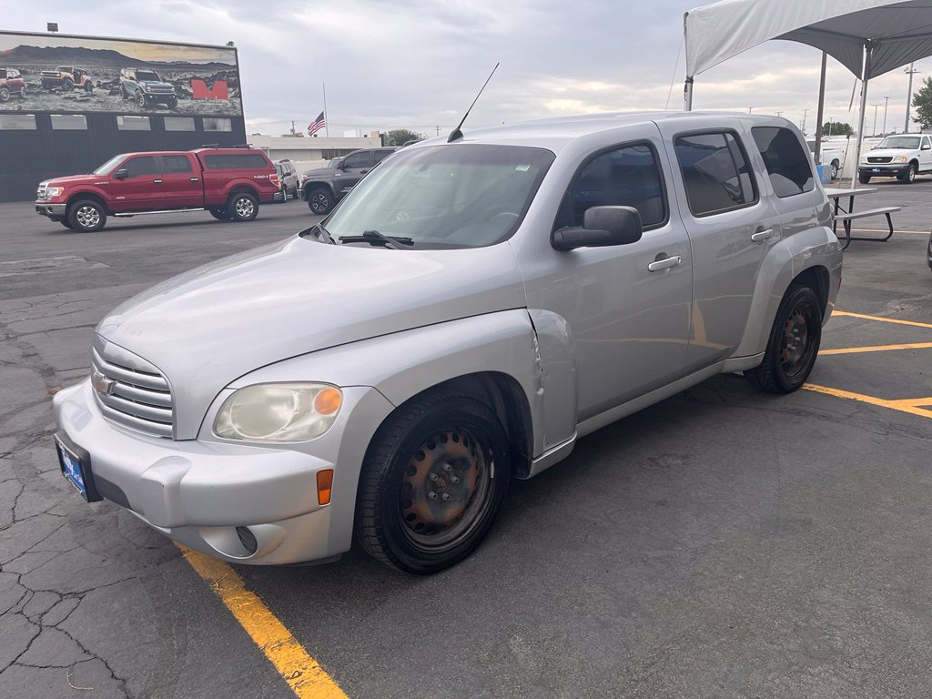 Used 2010 Chevrolet HHR LS FWD image 9