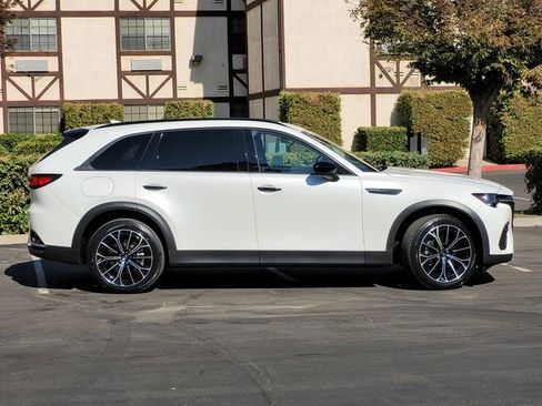 Used 2025 MAZDA CX-70 Plug-In Hybrid w/ Premium Plus image 4