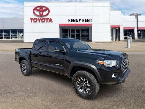 Certified 2023 Toyota Tacoma TRD Off-Road w/ Technology Package AWD/4WD image 1