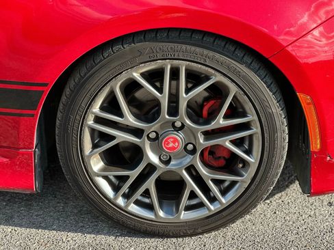 Used 2017 FIAT 500 Abarth image 22