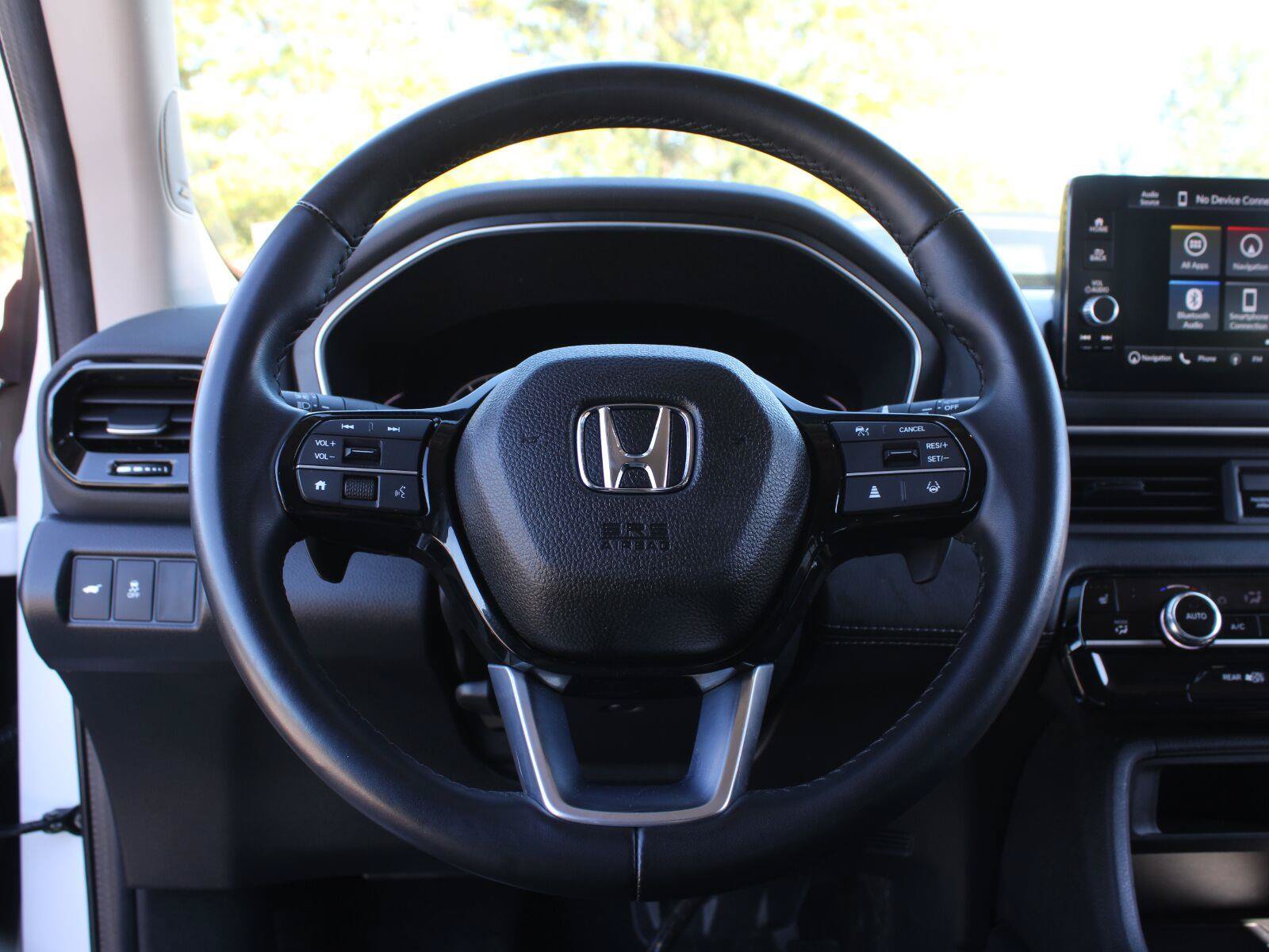 Certified 2024 Honda Pilot Touring image 10