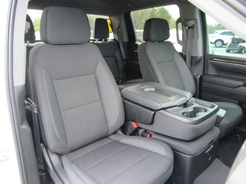 Used 2025 GMC Sierra 1500 Elevation RWD image 8