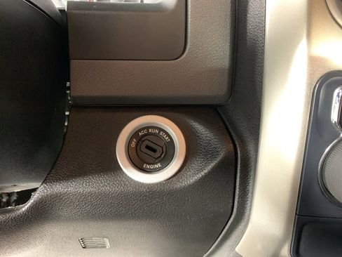 Used 2019 RAM 1500 Classic Warlock w/ Electronics Group image 18