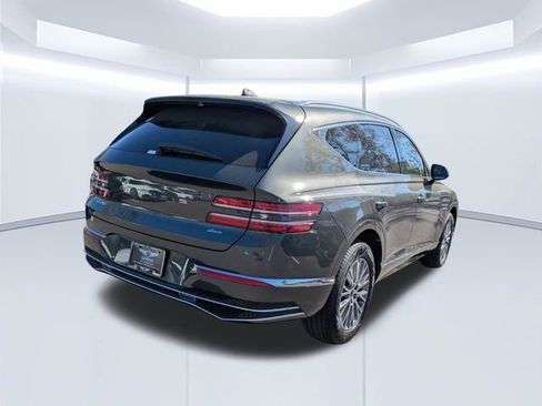 Used 2025 Genesis GV80 2.5T AWD/4WD image 4
