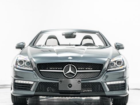 Used 2015 Mercedes-Benz SLK 55 AMG image 4
