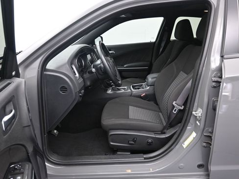 Used 2023 Dodge Charger SXT image 13