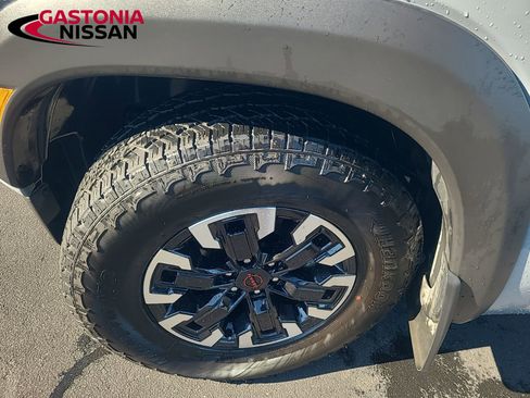 Used 2024 Nissan Frontier Pro-X w/ Technology Package image 19
