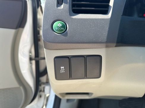 Used 2012 Honda Civic LX image 16