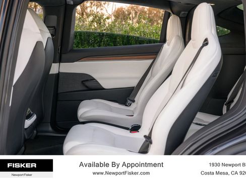 Used 2024 Tesla Model X image 16