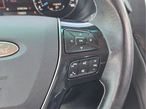 Used 2016 Ford Explorer Platinum AWD/4WD image 27