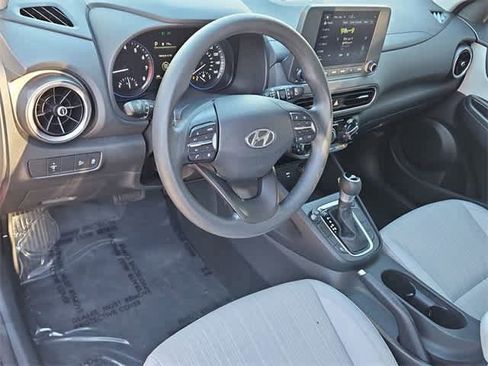 Used 2022 Hyundai Kona SEL w/ Cargo Package image 10