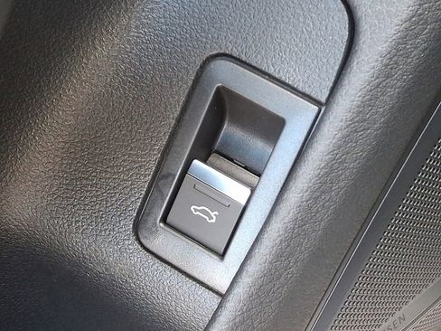 Used 2025 Audi A6 Premium Plus w/ Premium Plus Package image 26