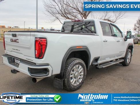Used 2023 GMC Sierra 3500 Denali AWD/4WD image 8
