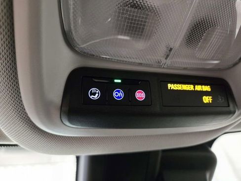 Used 2024 Chevrolet TrailBlazer LT w/ Convenience Package image 27