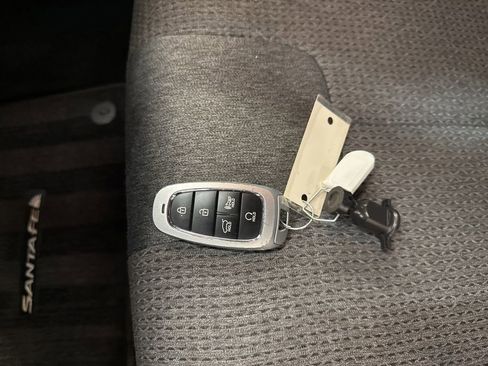 Used 2023 Hyundai Santa Fe SEL image 30