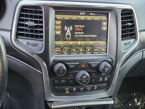 Certified 2018 Jeep Grand Cherokee Limited RWD image 11