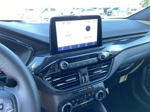 Used 2025 Ford Escape ST-Line FWD image 10
