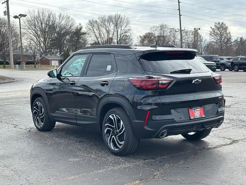 New 2026 Chevrolet TrailBlazer RS w/ Convenience Package FWD image 3