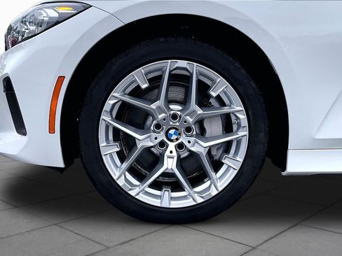 Certified 2025 BMW 330i Sedan RWD image 11