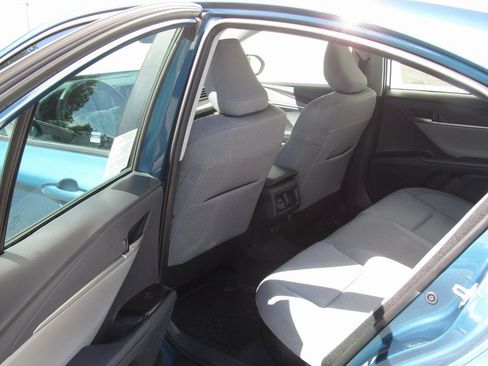 New 2025 Toyota Camry LE w/ Convenience Package image 15