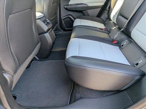 New 2026 Chevrolet Equinox EV LT image 16