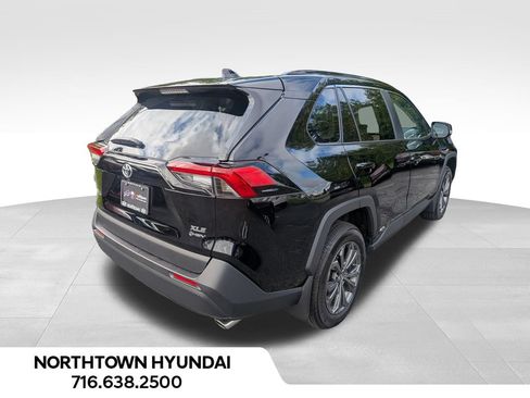 Used 2025 Toyota RAV4 XLE Premium w/ Weather Package AWD/4WD image 13