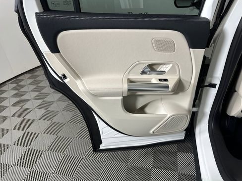 New 2026 Mercedes-Benz GLA 250 4MATIC image 24