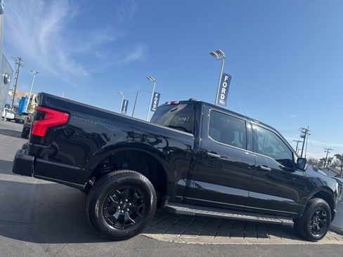 Used 2025 Ford F150 Lightning XLT AWD/4WD image 2