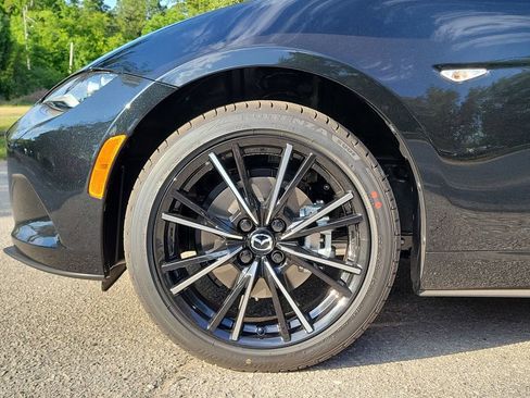 New 2026 MAZDA MX-5 Miata RF Grand Touring RWD image 7