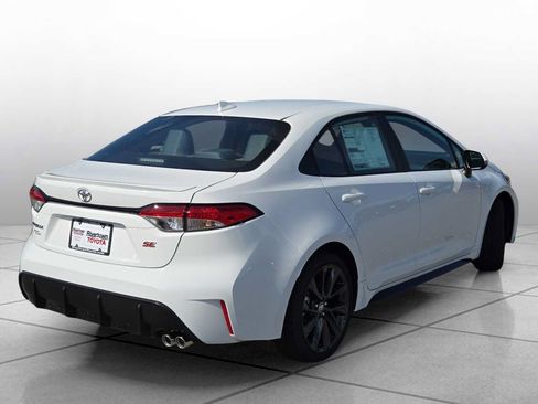 New 2026 Toyota Corolla SE FWD image 13