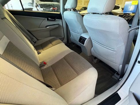 Used 2012 Toyota Camry XLE image 20