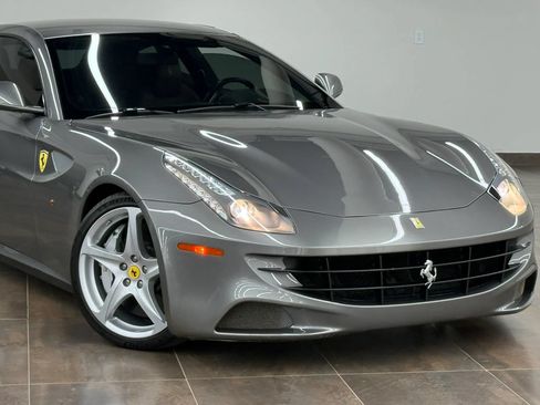 Used 2012 Ferrari FF AWD/4WD image 22
