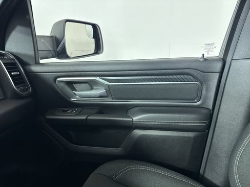 Used 2025 RAM 1500 Big Horn image 28