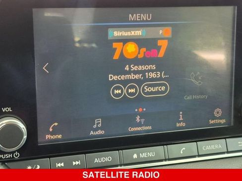 Used 2020 Nissan Sentra SV FWD image 23