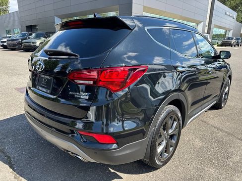 Used 2017 Hyundai Santa Fe Sport w/ Cargo Package AWD/4WD image 8