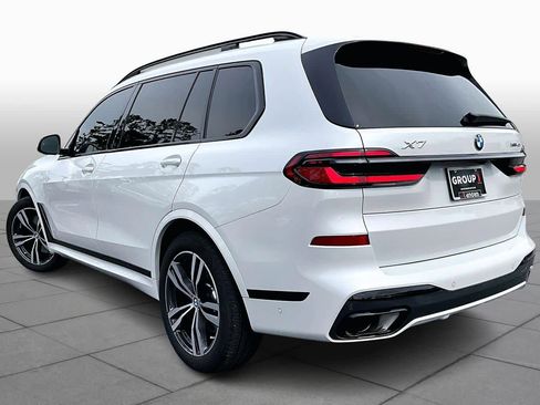 Certified 2024 BMW X7 xDrive40i w/ M Sport Package image 12