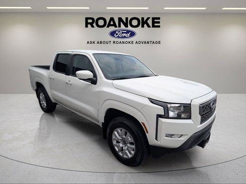 Used 2023 Nissan Frontier SV w/ SV Convenience Package AWD/4WD image 10