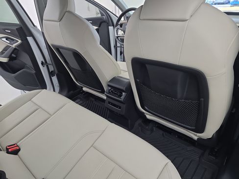 Used 2025 Audi Q6 e-tron Premium Plus w/ Premium Plus image 11