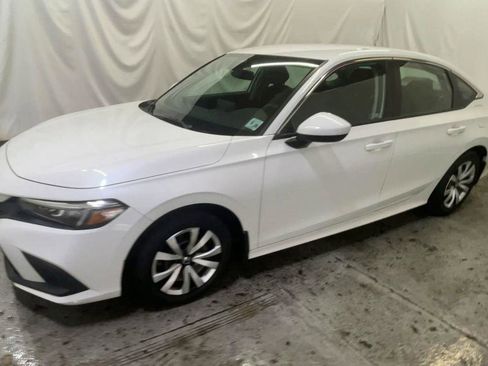 Used 2022 Honda Civic LX image 4