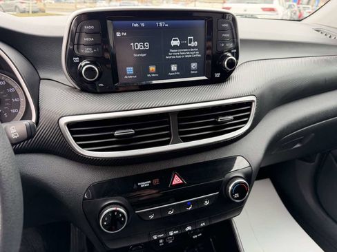Used 2019 Hyundai Tucson SE image 22