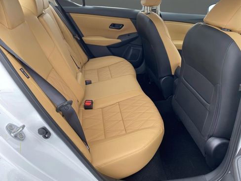 New 2025 Nissan Sentra SV w/ SV Premium Package image 30