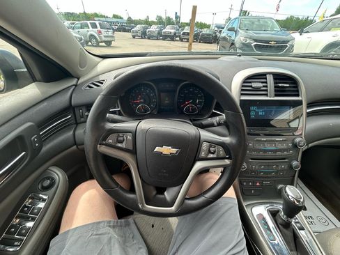 Used 2013 Chevrolet Malibu LS w/ Protection Package FWD image 28