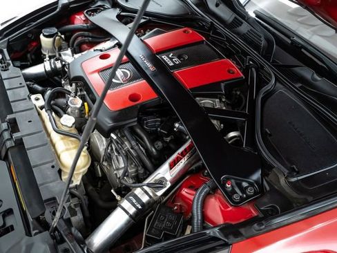 Used 2015 Nissan 370Z NISMO image 38