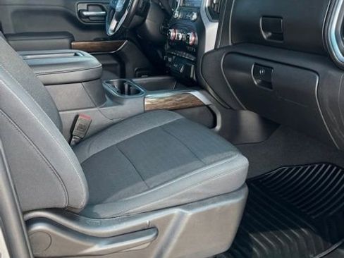 Used 2021 GMC Sierra 1500 Elevation w/ Preferred Package RWD image 10