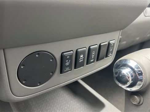 Used 2015 Nissan Frontier SV w/ SV Value Truck Package image 37