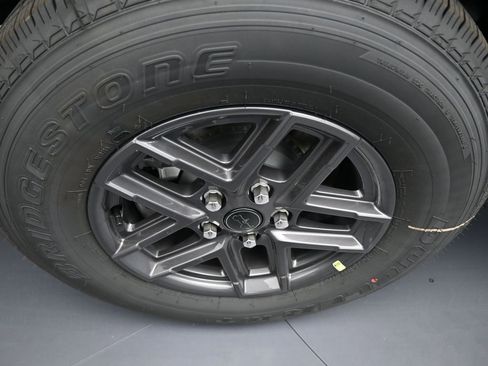 New 2026 Jeep Gladiator Sport image 34