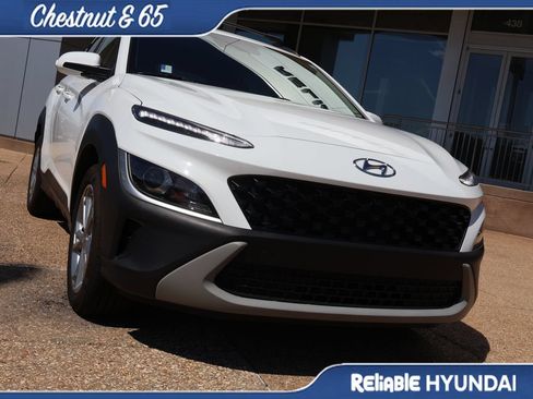 Used 2022 Hyundai Kona SEL w/ Cargo Package FWD image 7